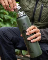 Korum 1Ltr Thermal Flask - Tench Green